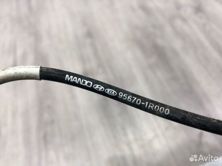 Датчик abs передний левый Hyundai Solaris седан