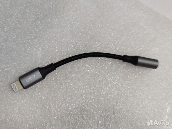 Переходник Lightning - 3.5 Аудио AUX