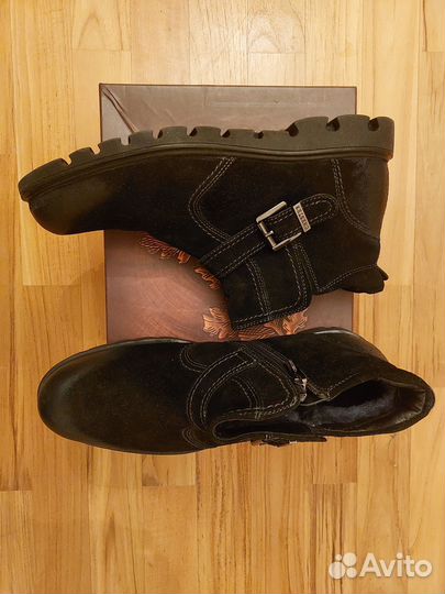 Сапоги Chester 45 размер неношенные