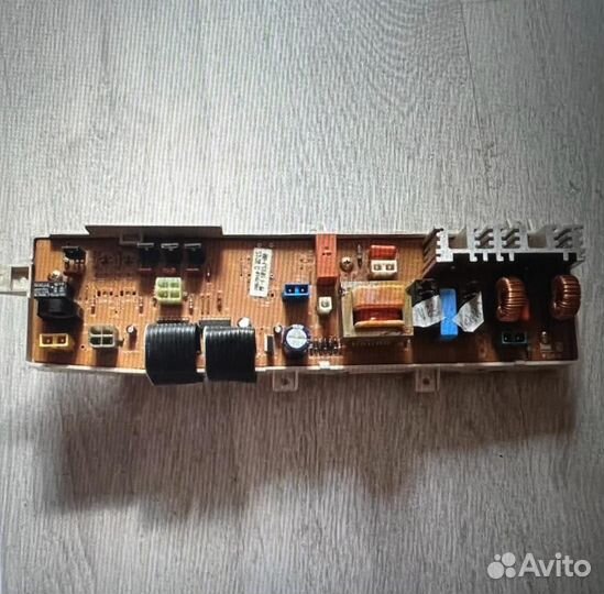 Стиральная машинка Samsung f1015j(запчасти)