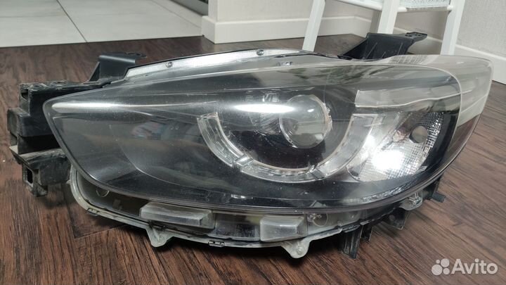 Фары левая+правая Mazda CX-5 LED оригинал