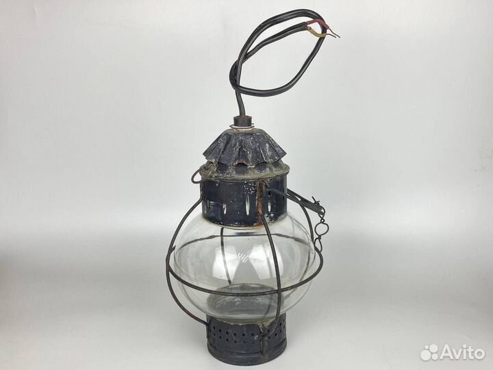 Старинный фонарь