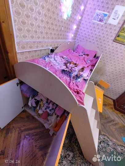 Кровать чердак