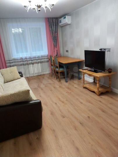 2-к. квартира, 65 м², 2/5 эт.