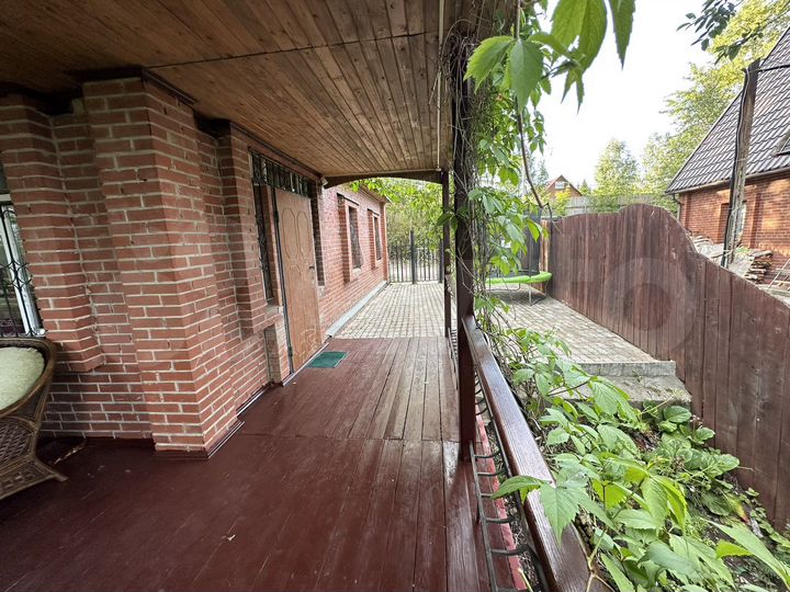 Дом 118 м² на участке 9,3 сот.