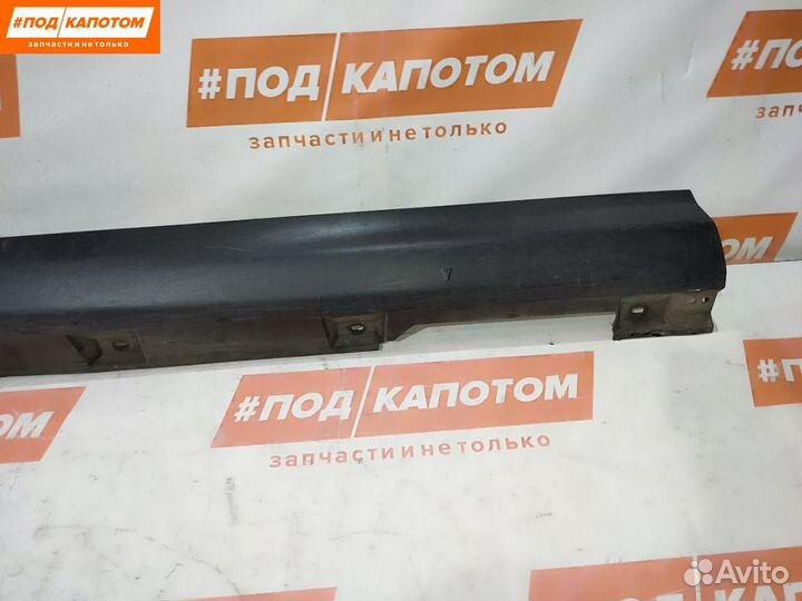 Накладка на порог левая Ford Focus 3 2011