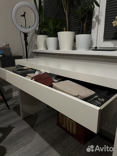 Стол туалетный Икея мальм (IKEA malm)