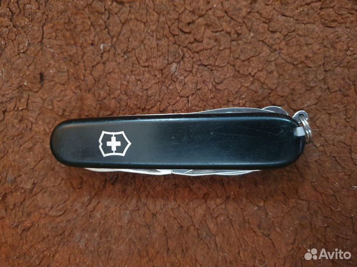 Нож складной швейцарский