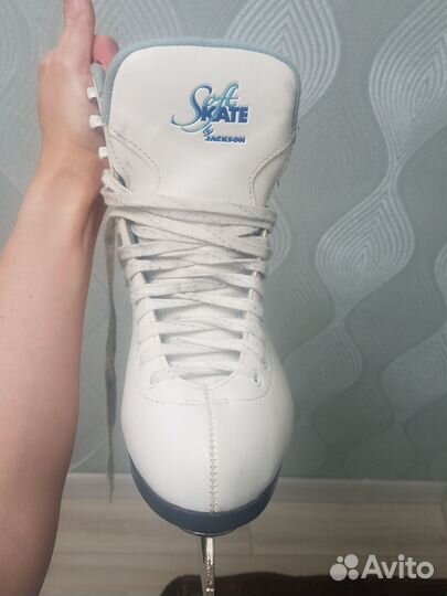 Коньки фигурные