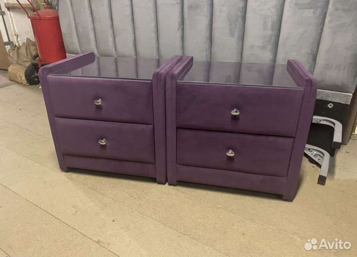 Тумба прикроватная