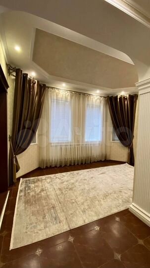 Дом 156 м² на участке 6 сот.