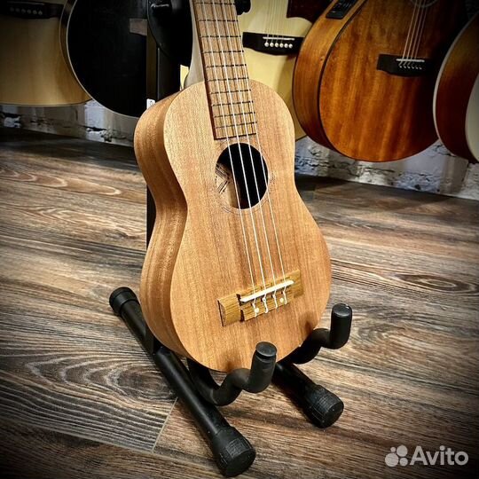 Укулеле концертный Hampi KBR1