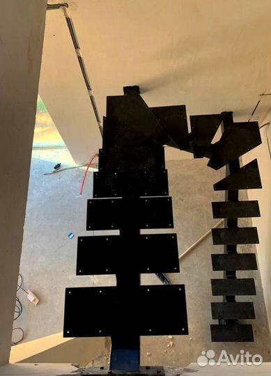 Обшивка ступеней Дубом