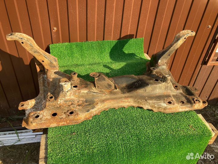 Балка подмоторная Focus 1