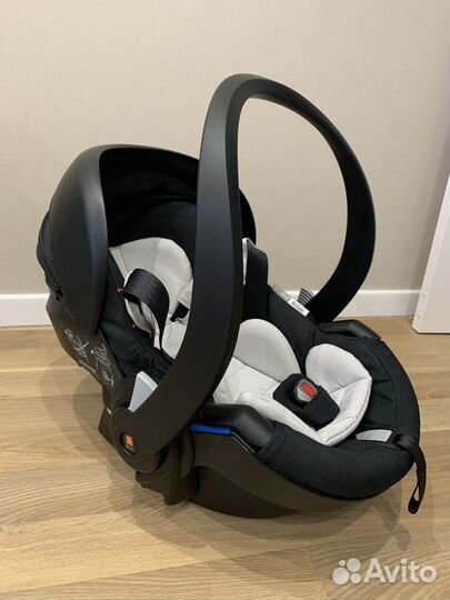 Автолюлька Stokke izi GO modular be safe