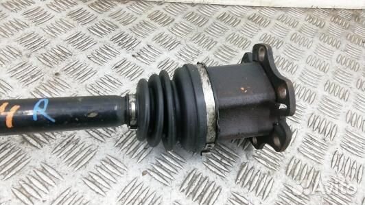 Привод передний правый audi A6 C6 (76F14N101)