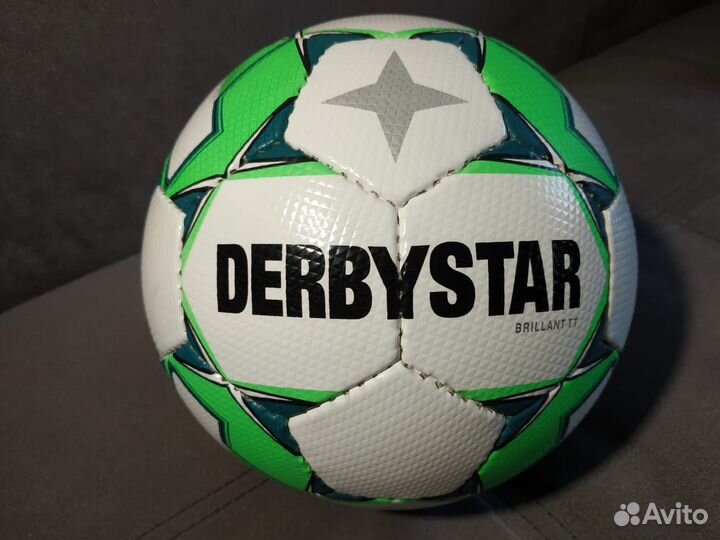 Мяч футбольный оригинал Derbystar FIFA s5 Brillant