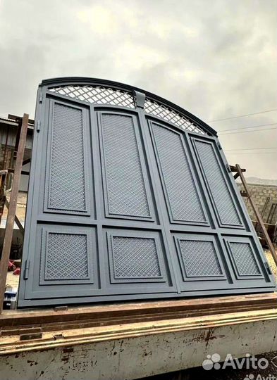 Ворота в Дербенте в совершенно новом дизайне на заказ