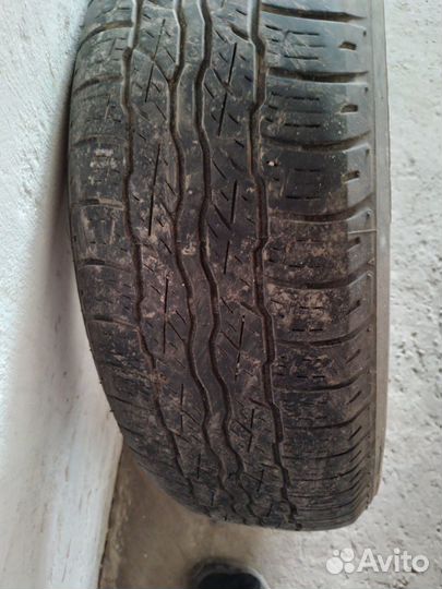 Bridgestone Blizzak Revo1 225/65 R17 23K