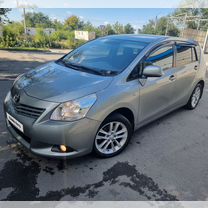 Toyota Verso 1.8 CVT, 2012, 160 000 км, с пробегом, цена 1 330 000 руб.