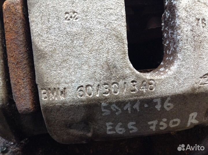 Суппорт тормозной передний правый BMW 7 6768068