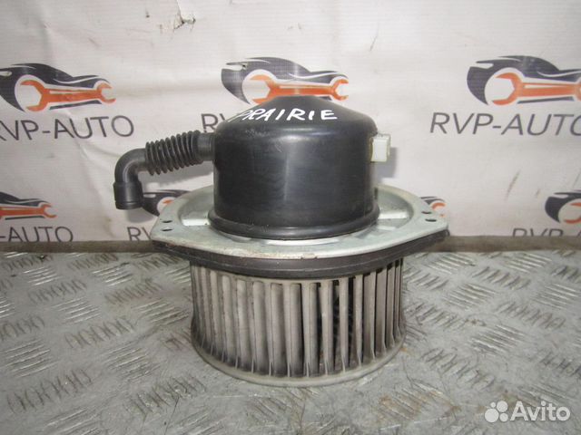 Моторчик отопителя Nissan Prairie M11 1988-1995