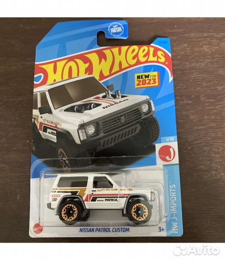 Hot wheels nissan patrol эксклюзивный цвет