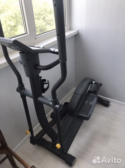 Эллипсоидный тренажер torneo