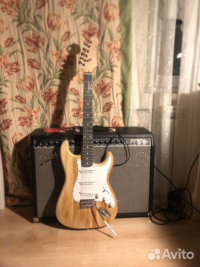 Электрогитара fender stratocaster natural