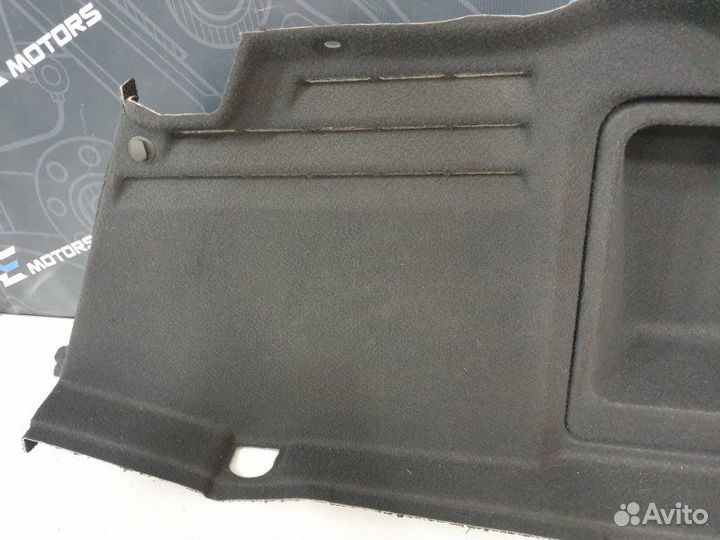 Обшивка багажника правая Audi A6 C6 AUK 2007
