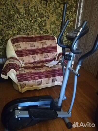 Эллиптический тренажер torneo