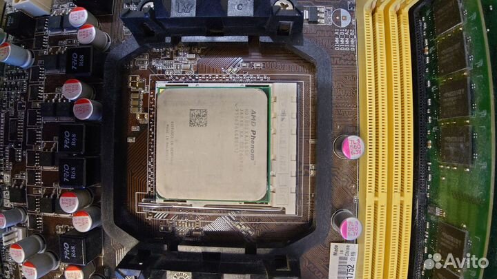 Материнская плата с процессором и памятью AM2