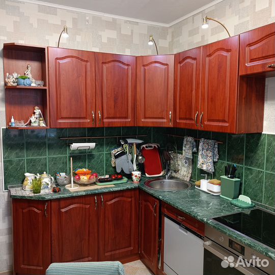 Кухонные гарнитуры угловые бу