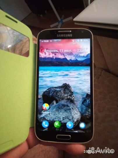 Телефон Samsung s4