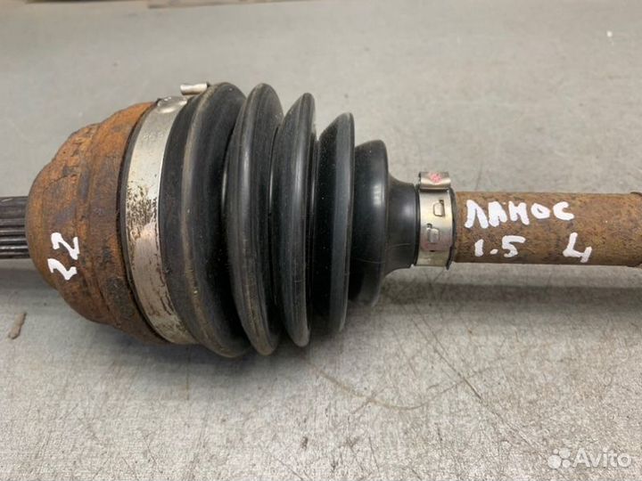 Привод левый Chevrolet Lanos седан 1.5 A15SMS 2006