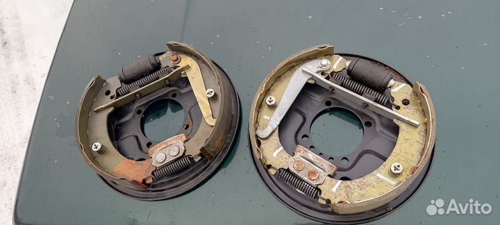 Щитки тормозные нива