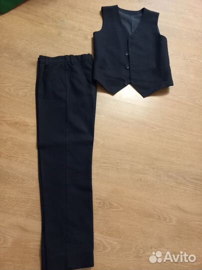 Школьная форма 146-152 полушерсть темно-синяя