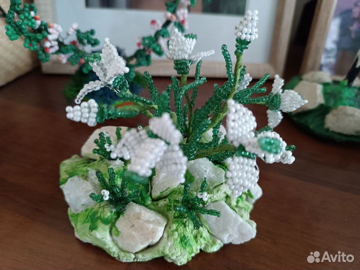 Цветы из бисера