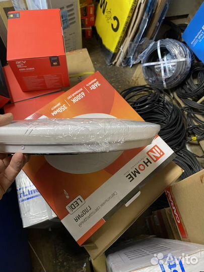 Светильник потолочный светодиодный