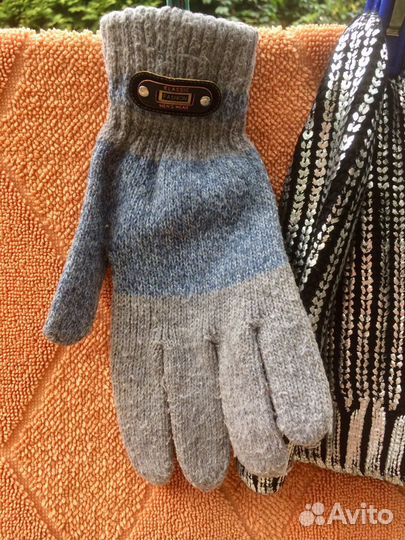 Шапочка и перчатки комплект