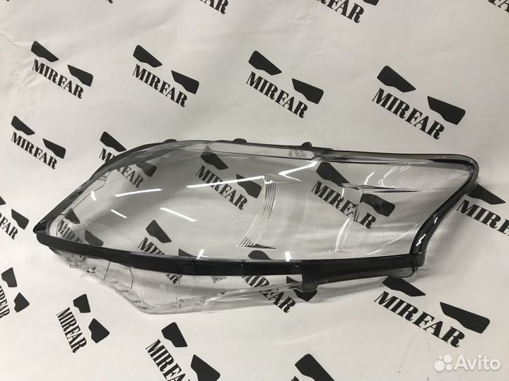 Левое стекло фары Lexus RX 3 2008-2012