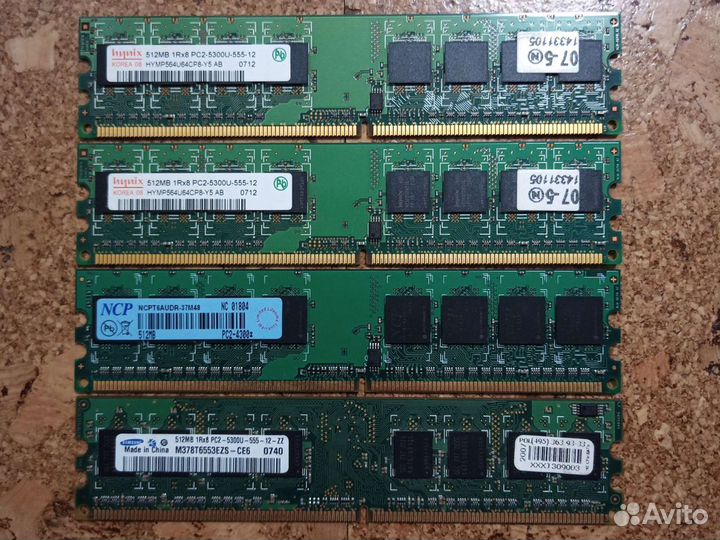 Оперативная память DDR2 512 MB, 1 GB