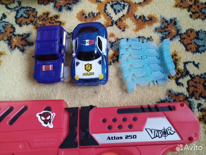 Бластер atlas 250 и дорога с машинками