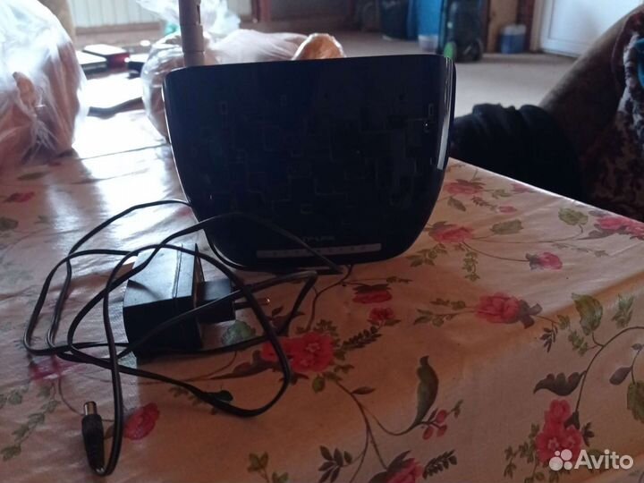 Wifi роутер бу. Был подключён к Росттелкому