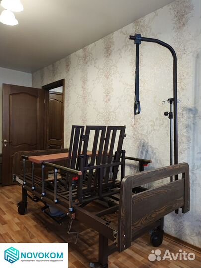 Медицинская кровать с туалетным устройством