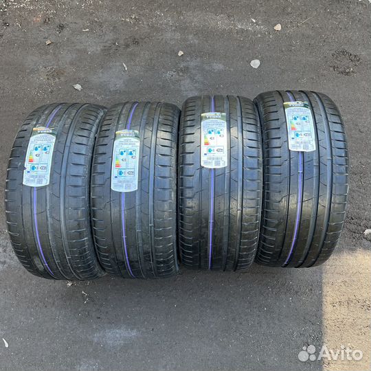 Nokian Tyres Hakka Black 2 SUV 275/40 R20