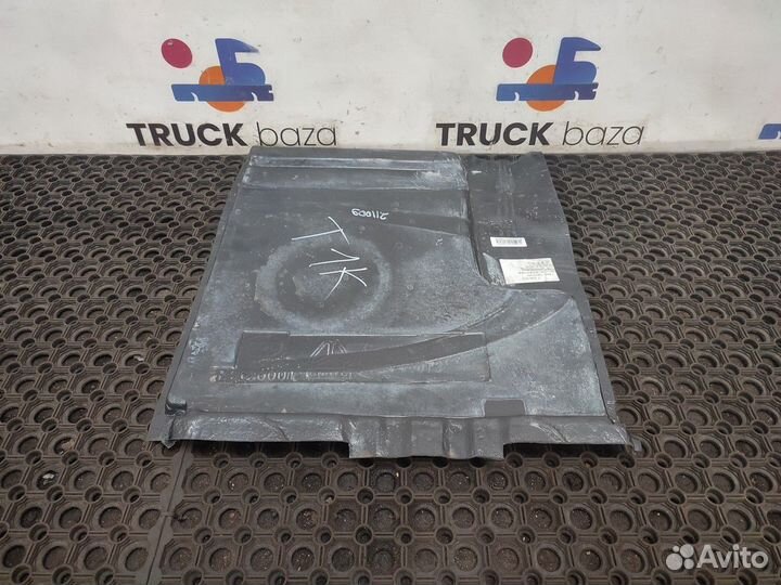 712W628600007 Коврик инструментального ящика левог