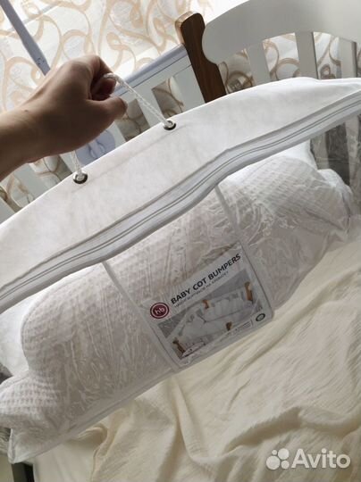 Бортики в детскую кроватку облака от Happy baby