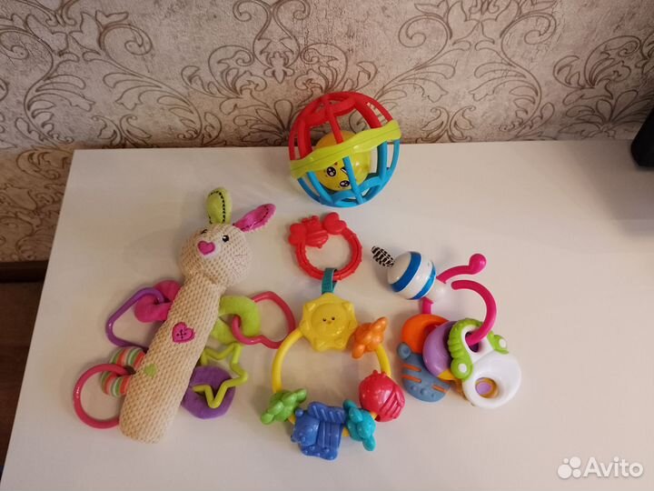 Развивающие игрушки