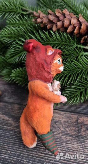 Ватная елочная игрушка Рыжий котик в шапочке
